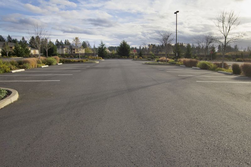Commercial Parking Lot Sealing in Tampa, FL
