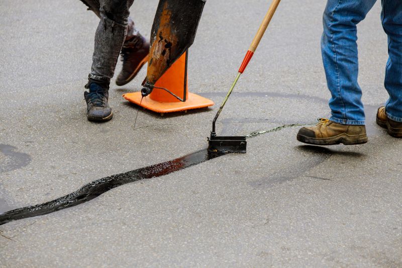 Tar Driveway Sealing in Miami Dade County, FL
